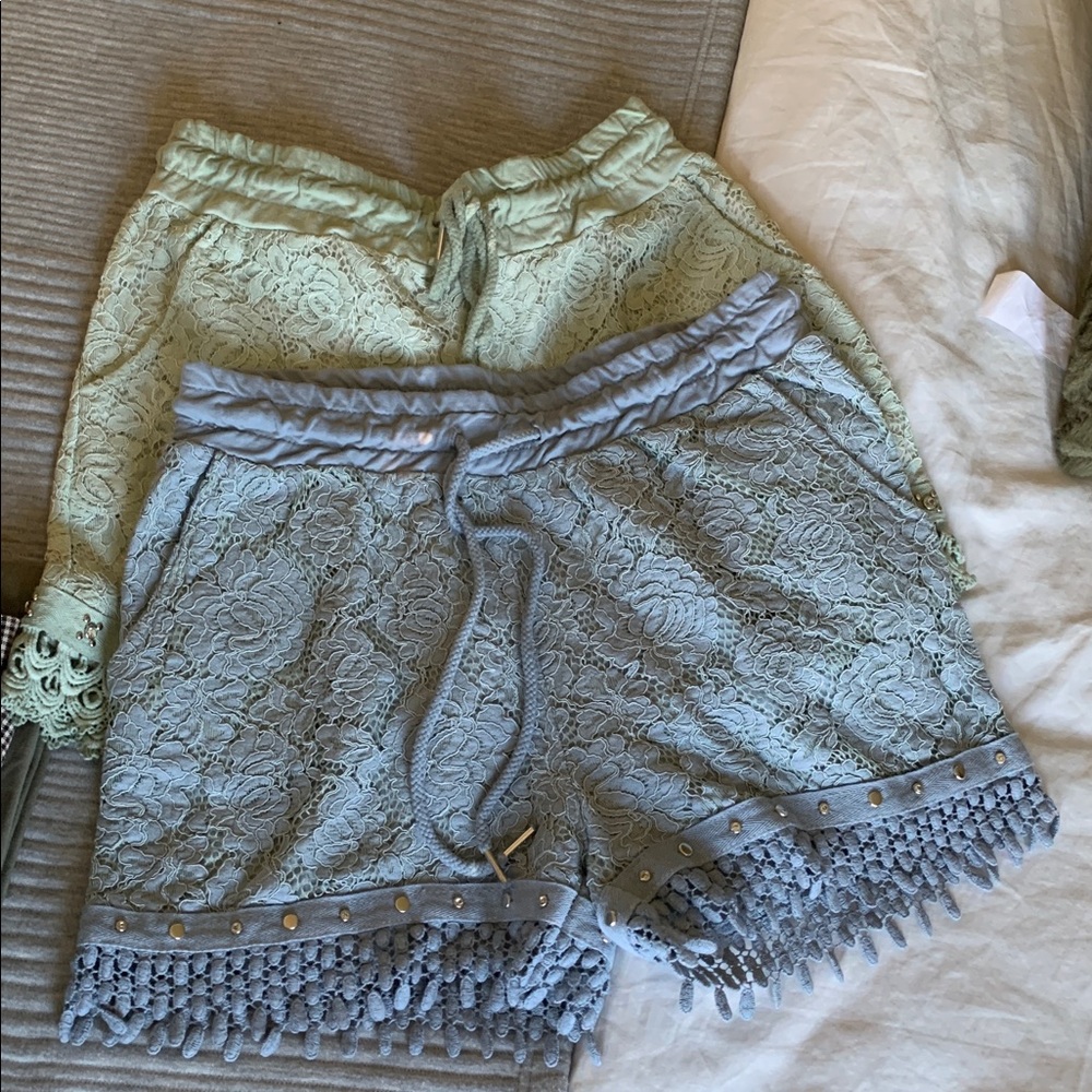 Elegant Lace Trim Women Shorts - Green and Blue